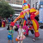 「假鬼假怪」踩街討糖！後站商圈萬聖嘉年華湧創意鬼怪大軍