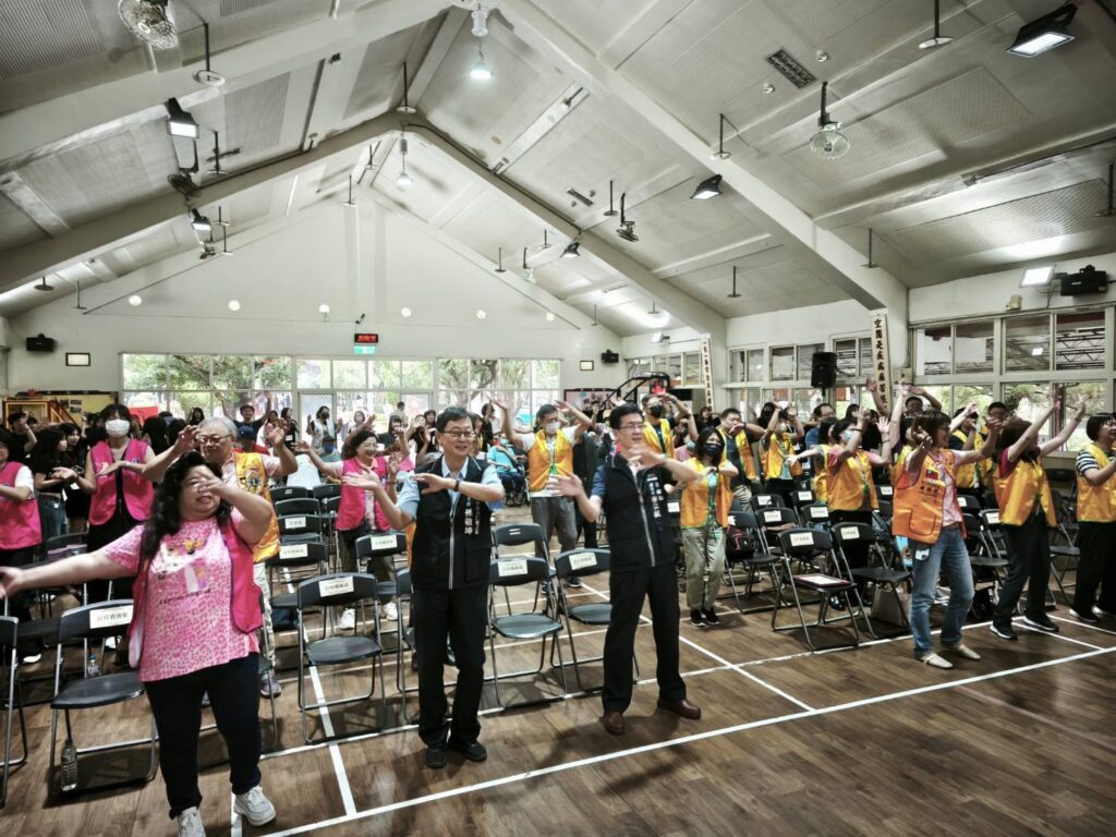 中市仁愛之家老幼共好　重陽同樂會熱鬧登場
