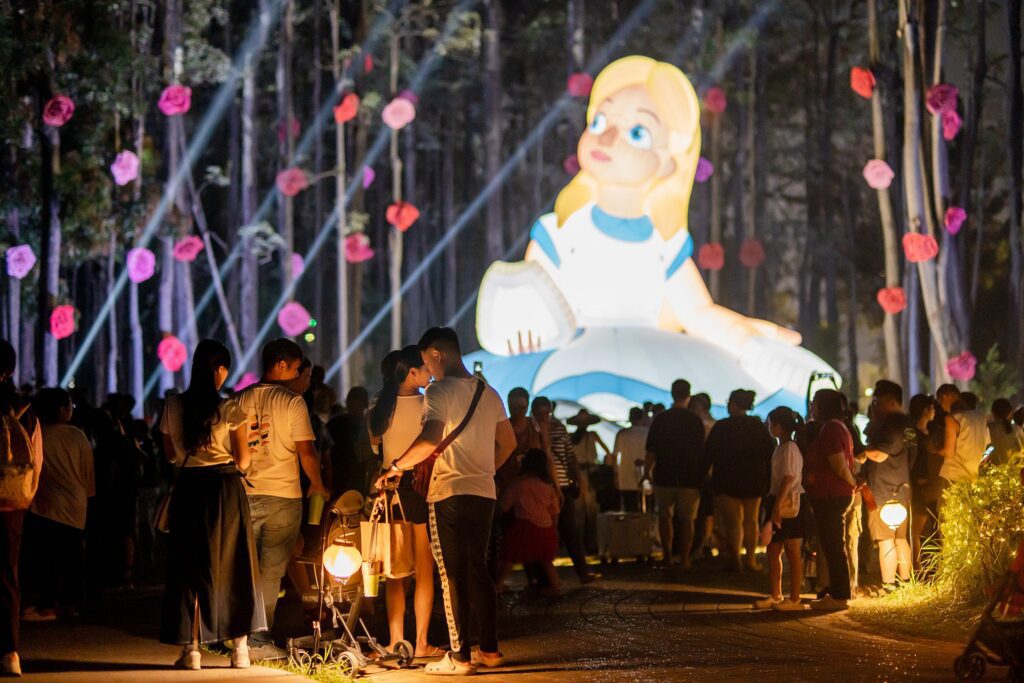 嘉市光織影舞16天吸引百萬人次朝聖　白天夜晚皆亮眼再創歷史新高