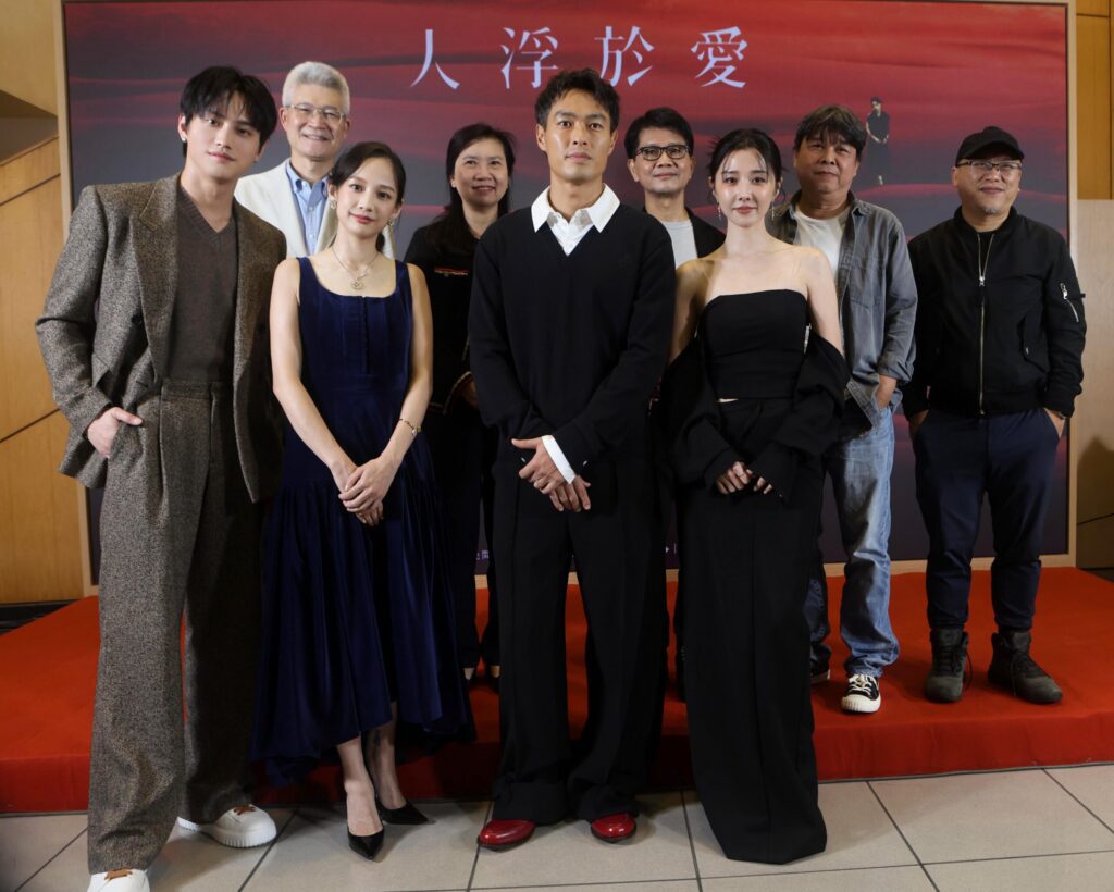 邵雨薇與屈中恆親密戲練翻身-簡嫚書對愛執著