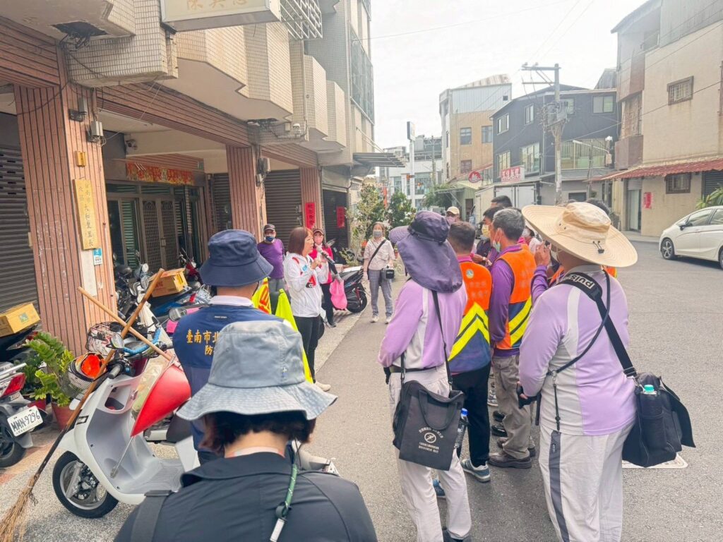 連假防疫不中斷-南市針對南區金華里及利南黃昏市場強化登革熱防治作為