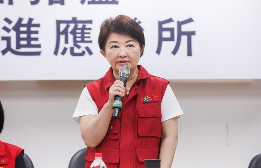 攜手業者共度難關！中央公告豬隻「禁運禁宰」再延長-盧市長宣布公有市場豬肉攤商免收使用費