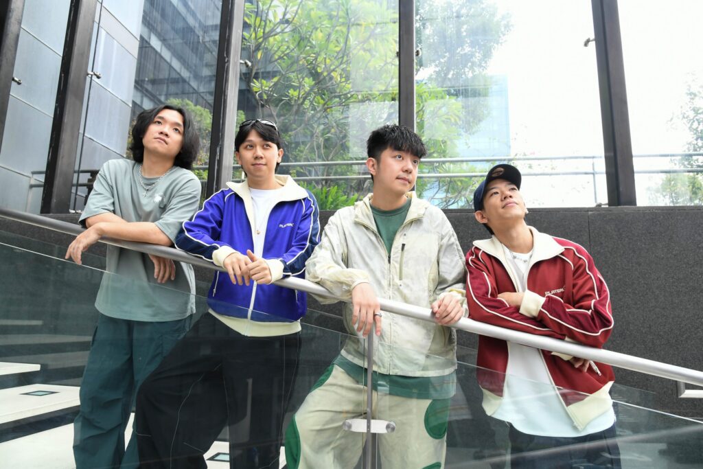 《樂團祭》音樂實境節目-跳脫傳統選秀框架-「浪漫里」四月才組團就是想紅