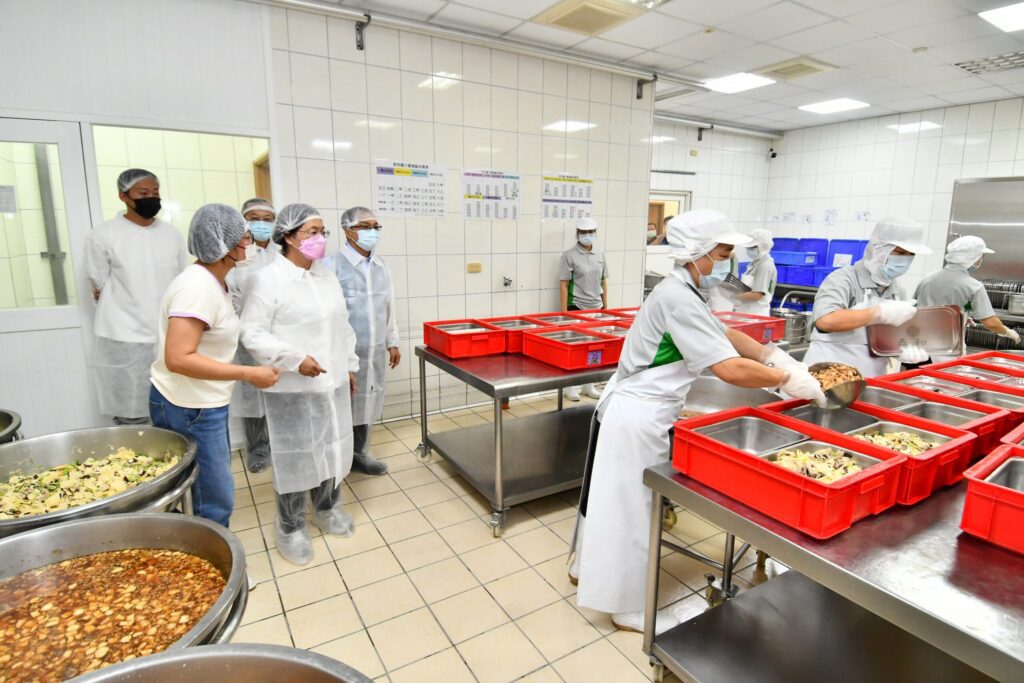 共同守護9萬學生食安　彰化縣校園午餐落實「防疫優先、營養不減」