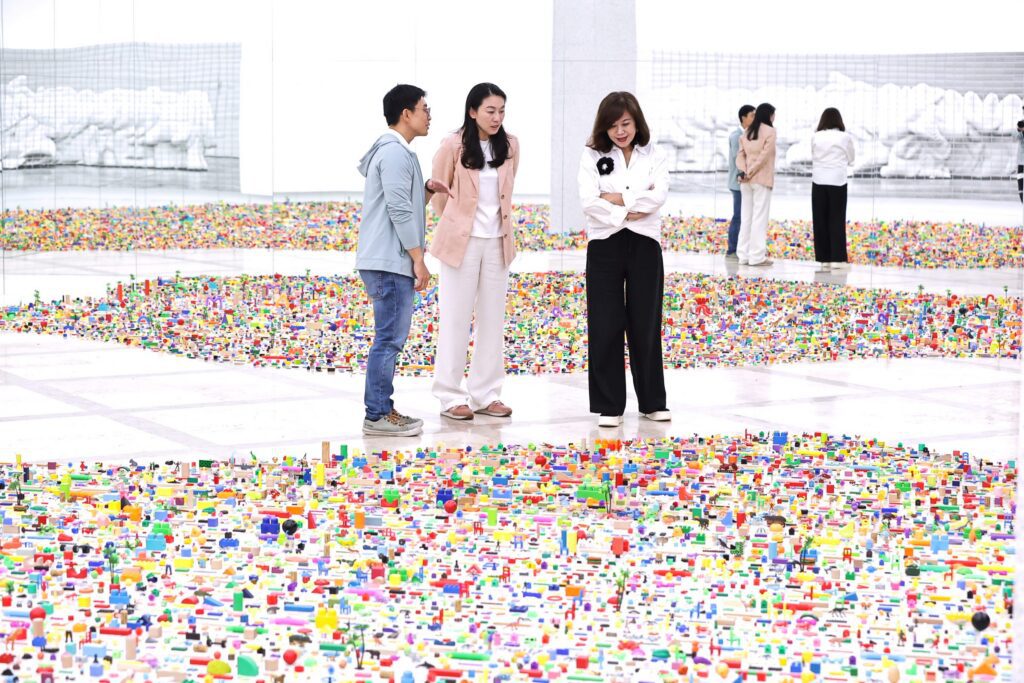 虛擬網紅「法咪咪」跨界策展！基隆國際藝術大展登場