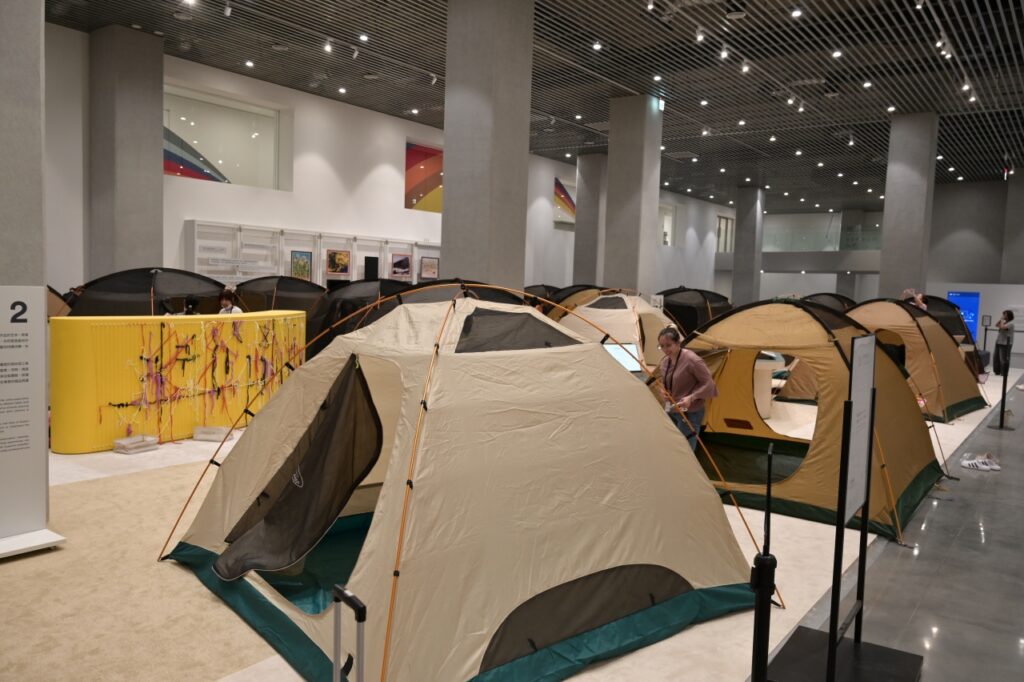 夜宿綠美圖首梯登場　親子共譜魔法書頁奇幻夜