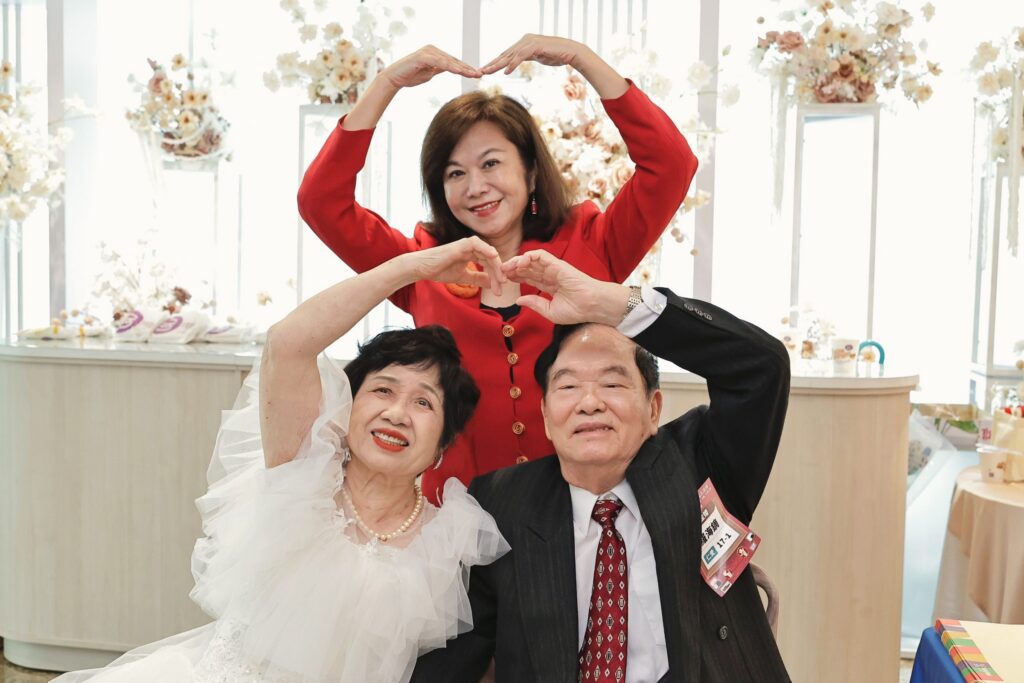 70年不變的承諾!基隆96對伉儷獲表揚 白金婚夫妻最亮眼