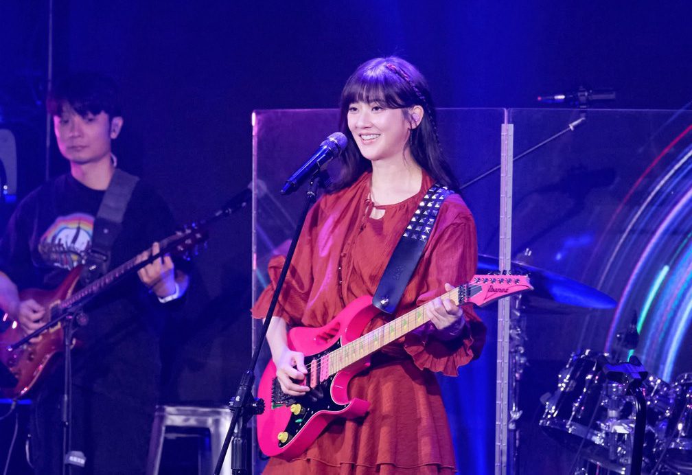 音樂精靈林逸欣生日開唱-輪番請出3位嘉賓鋼琴-小提琴和電吉他一同飆演