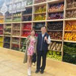 「2025中台灣農業行銷展售會」兩大亮點打卡必拍-　4米高巨型蔬果牆-×-禮物盒裝置藝術　展現農業美學新風貌