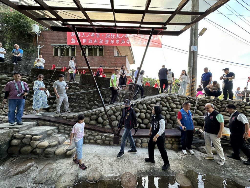 洗衫坑改造讓水文記憶重現　中原大學師生攜手社區共創生活美學