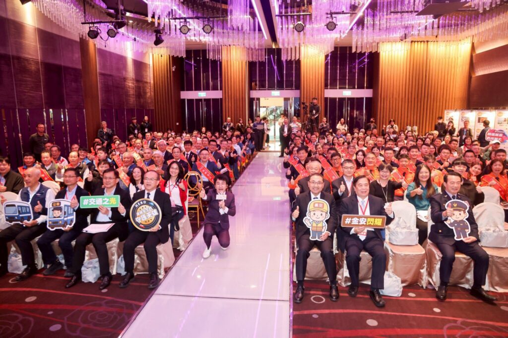 新北奪金安獎雙冠 侯友宜:持續打造全新智慧交通時代