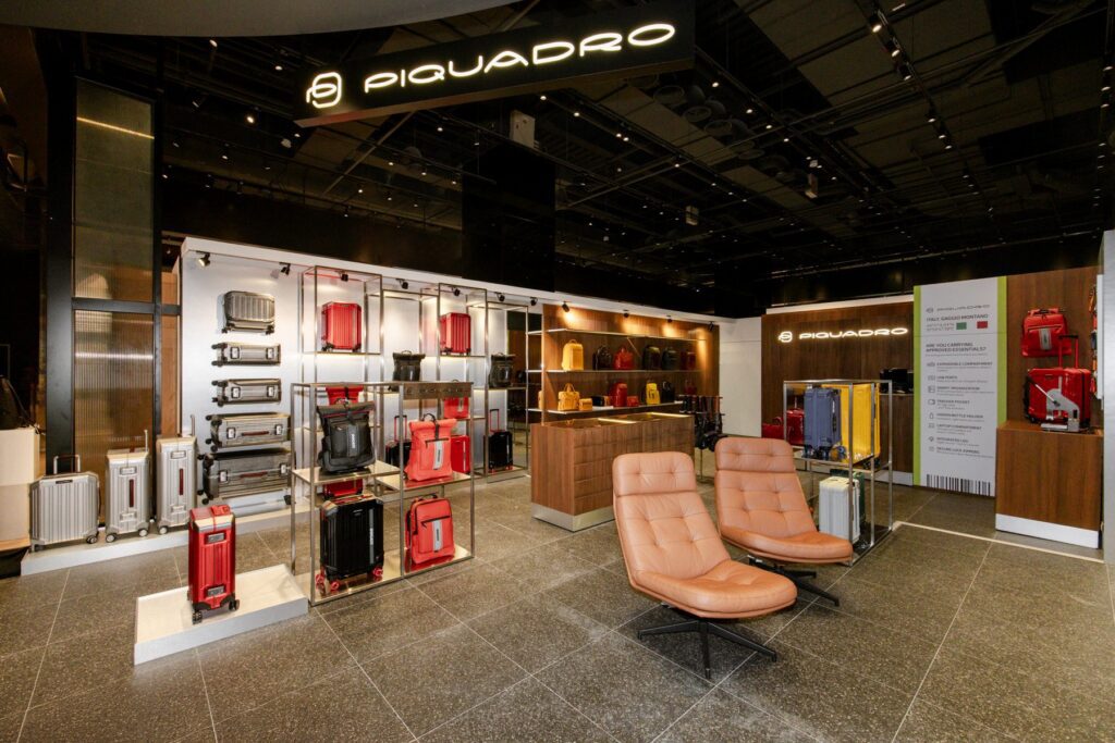 義大利頂級皮件piquadro-旗艦店開幕　與ducati聯名推多款新品