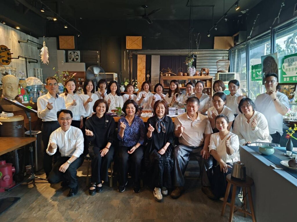 茶煙起，敬土地！嘉市社大成果展讓您「聽見茶的故事」