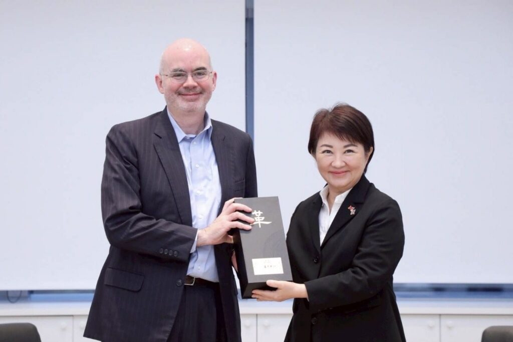 ait谷立言處長拜會中市府　盧市長盼持續合作深化台中與美國經貿文化各領域交流