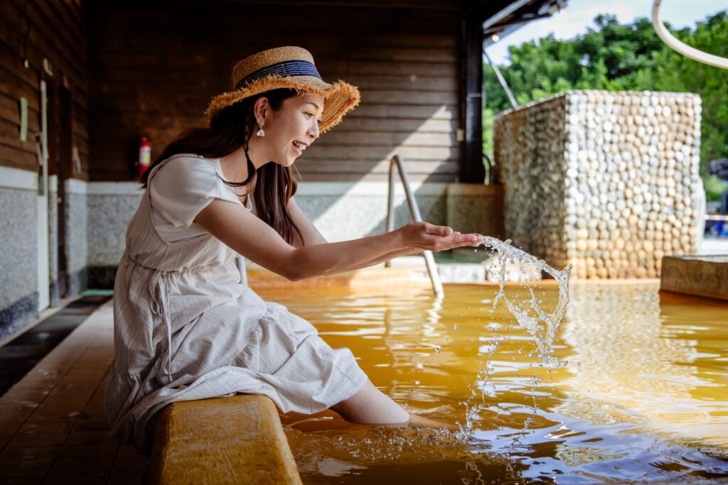 泡湯免開車！花蓮溫泉季推週末接駁與專車遊程
