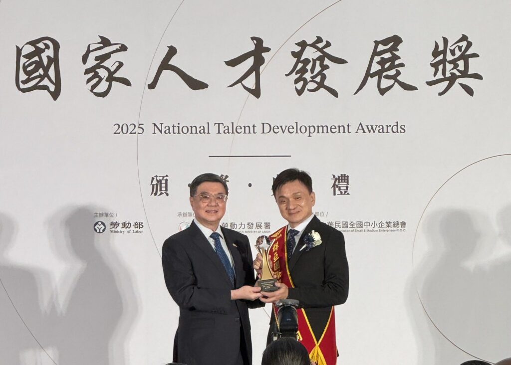 「國家人才發展獎」揭曉-雲嘉南分署輔導有成-群亞國際首創「ai影音生態系」獲肯定
