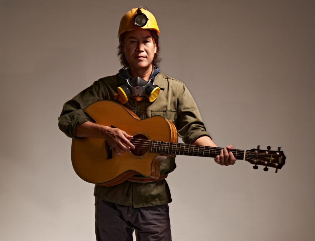 吳永吉-kiat-tang-用音樂抒寫人生經歷-與礦工爸爸的一生