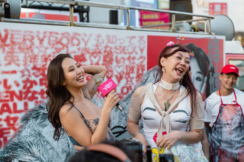 薔薔-張婷婷西門町正面開火《決戰性感之癲》