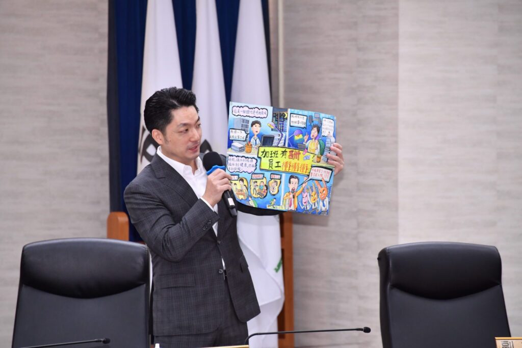 勞教從小扎根!蔣萬安頒兒童四格漫畫獎 肯定77校256件創意能量