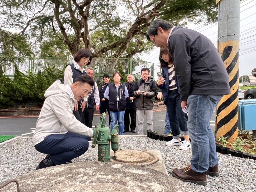 崑南社區環池步道完工啟用　點燈祈福照亮地方新願景