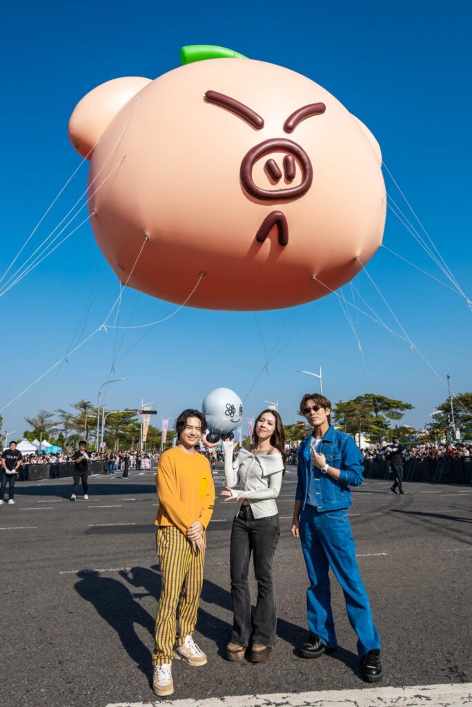 第18屆高雄-open-大氣球遊行-jisoo-的-shumon-及告五人的告五豬首次登場