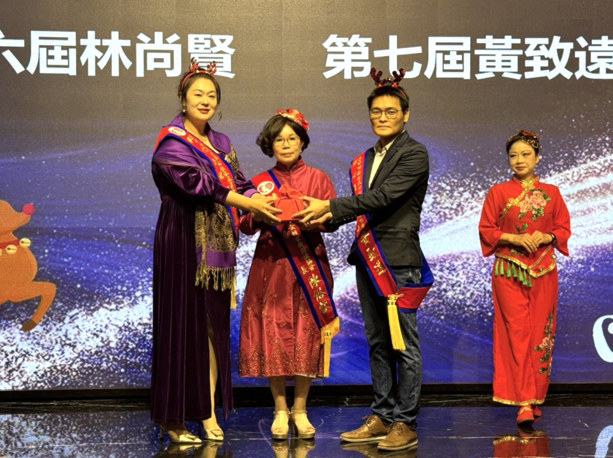 台中新移民女性家庭關懷協會理事長交接　民政局長：攜手打造友「移」新城市