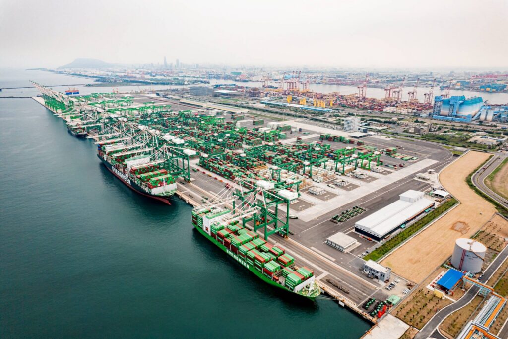 高雄港務分公司多角化經營　鞏固高雄港櫃量　喜迎郵輪到港艘次創歷年次高