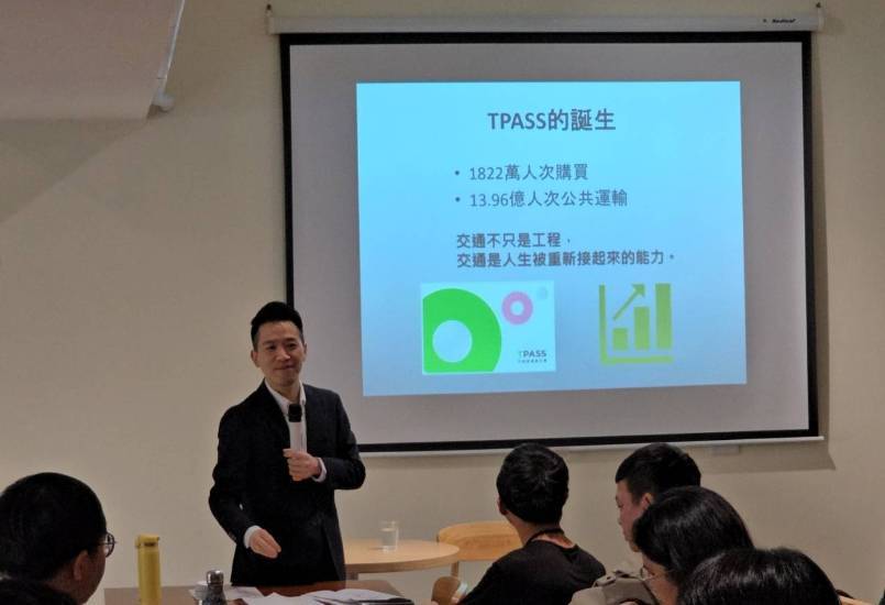 tpass通勤月票、技職教育政策獲高度肯定　何志偉推政策滿意度破八成