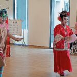 粉末登場！屏北社區大學歌仔戲劇團&快樂聯盟；以「歌仔戲」讓長輩樂開懷。