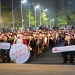 千人躺著看電影！　台中耶誕星空電影院-府前廣場享受la-la-land浪漫氛圍