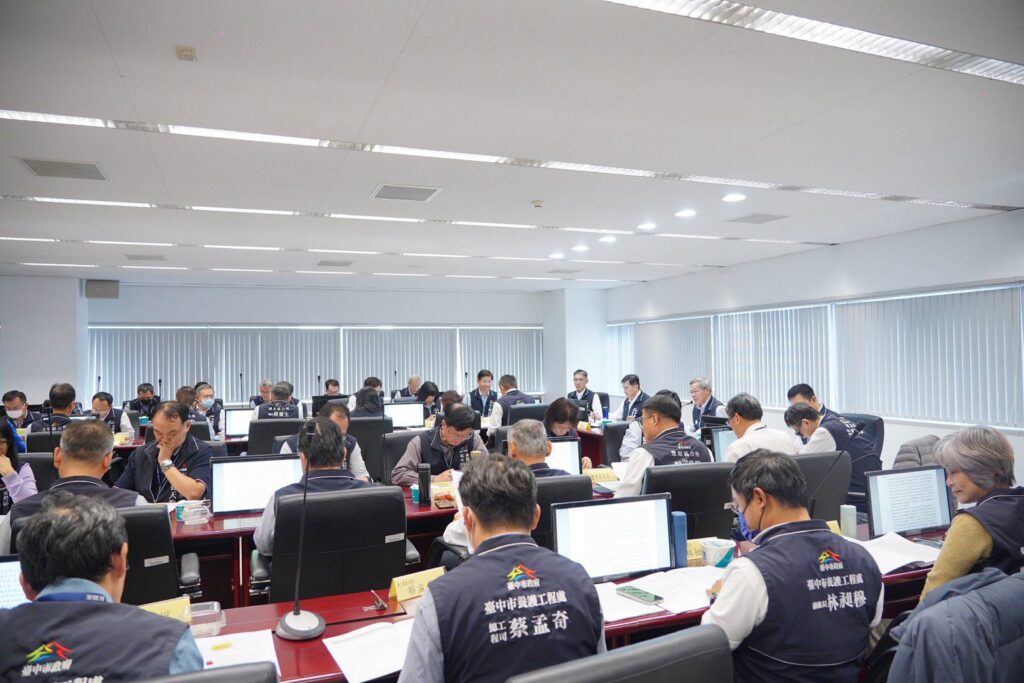 跨局處協作、強化城市治理！　中市建設局攜手29區公所區長、召開年度業務交流座談