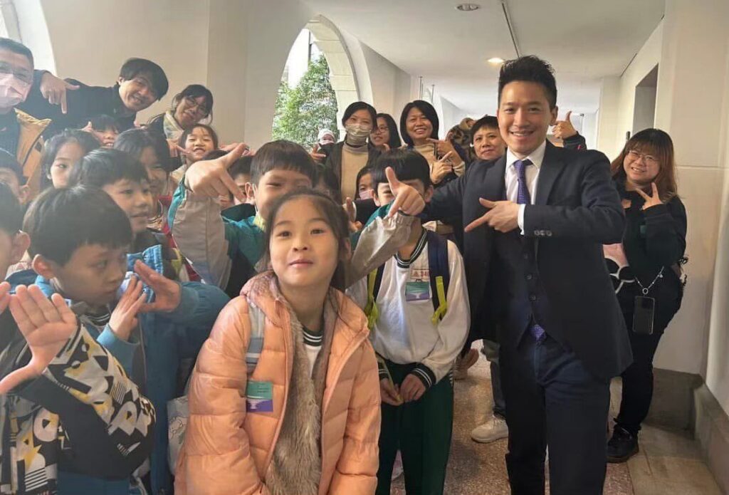 政策源於生活 何志偉:讓政治回歸生活、讓民眾意見展現價值