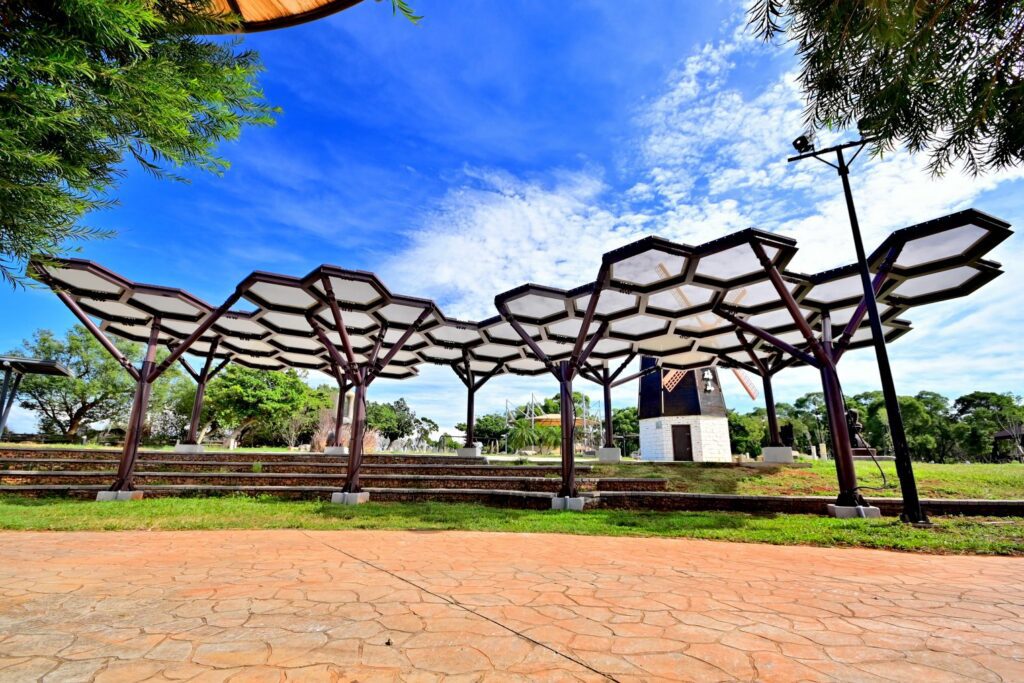 大甲鐵砧山再添chill魅力　彩色項鍊串起海線觀光新風貌