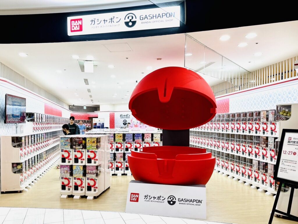 年末逛百貨多一站　-gbo-進駐高雄大立a館-4f-　高人氣大型扭蛋裝置首度南下　打造-2025-年末最具話題扭蛋據點