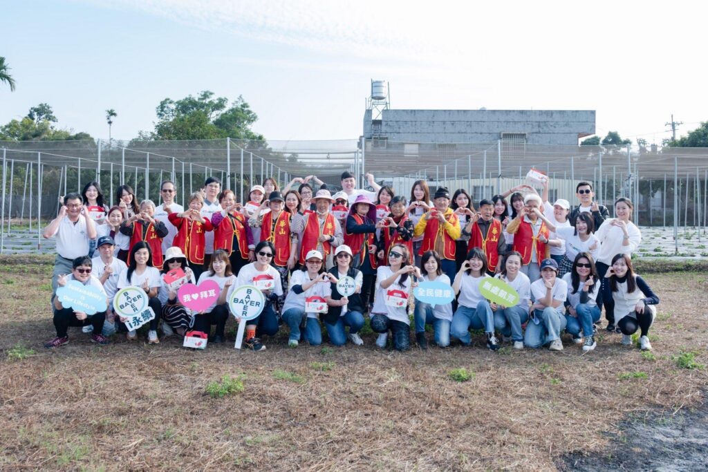 氣候變遷冬天不夠冷!台灣拜耳解救草莓生存危機-牽起環境、社會溫暖連結