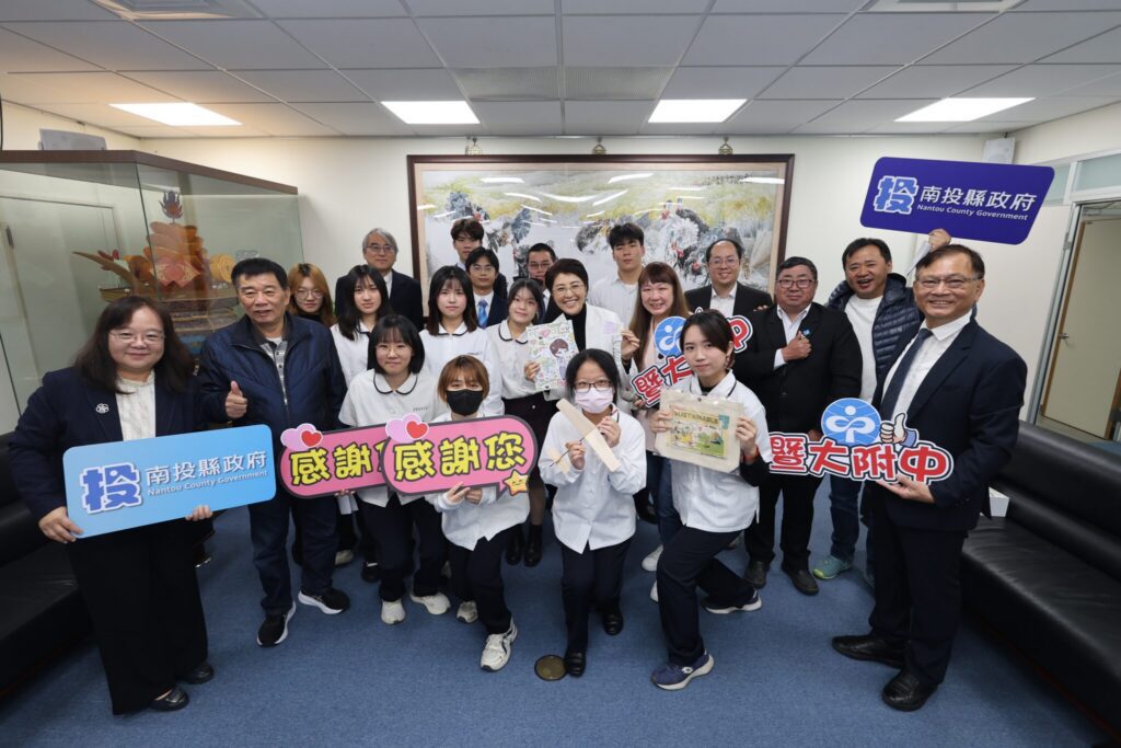 南投囝仔「金」厲害！-暨大附中科研團隊橫掃美日星多項大獎　許淑華縣長接見勉勵