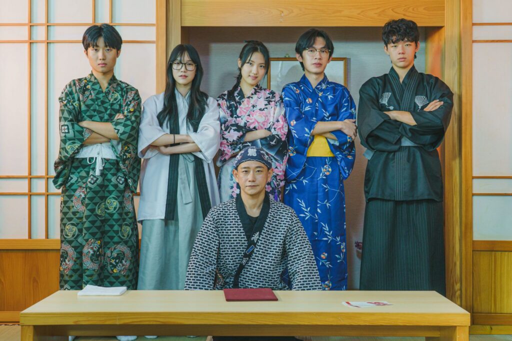 女廁血跡成謎揭青春祕密解謎-引導觀眾走進青春裡最難啟齒的角落