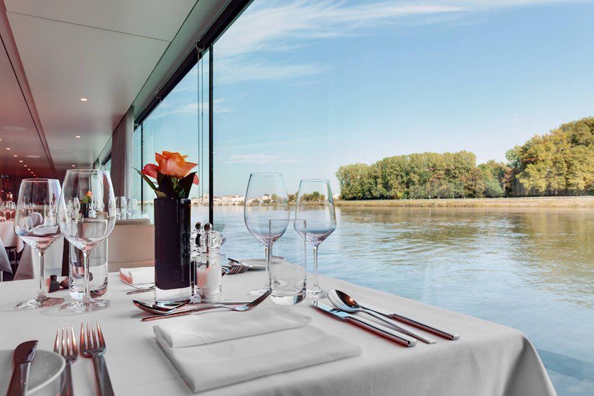 歐舟河輪推翡翠假期-2026旅遊市場轉向精品旅遊