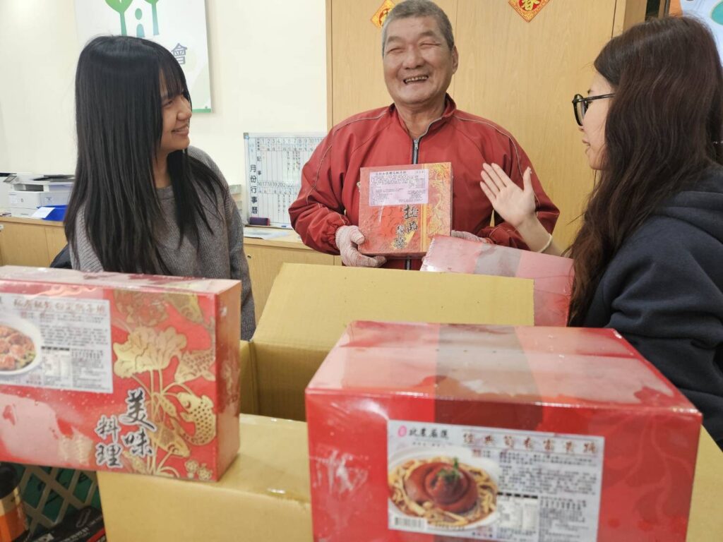 北農嚴選年菜開賣首月狂銷破3千套　「御禮鮑魚鹿野雞湯」榮登人氣王