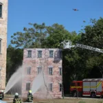 南投縣119擴大防災演習 副縣長王瑞德視導 展示電動車新式滅火器材 強化春節救災量能