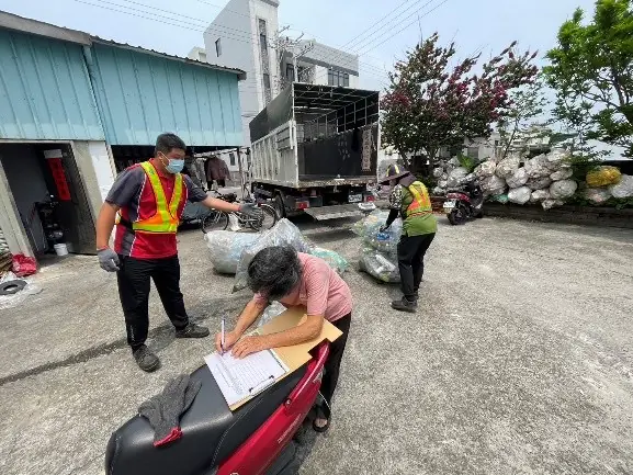 中市「資收關懷計畫」開放申請 補助弱勢資收個體戶月領最高5,000元