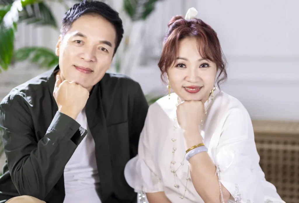 一條根女王小貞姐姐從百貨專櫃小姐到歌壇新人-邀朱永德跨刀合唱