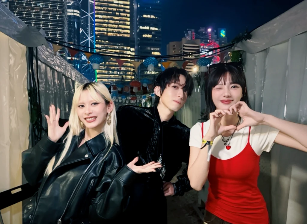 新生代主持人木木-遠征香港音樂節clockenflap-擔任-jud-陳泳希一日經紀人探班師兄林宥嘉