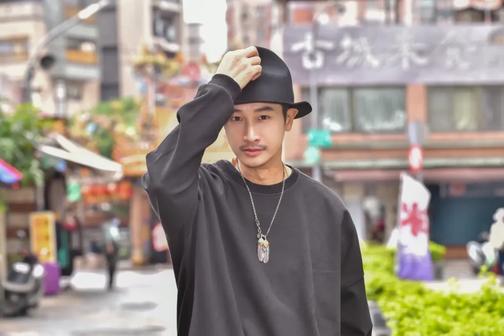 darren-邱凱偉用神仙視角回望人間執念-演活接地氣神仙