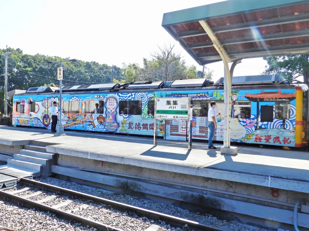 南投集集線「集」好運-臺鐵邀民眾「鐵道走春」漫遊山城