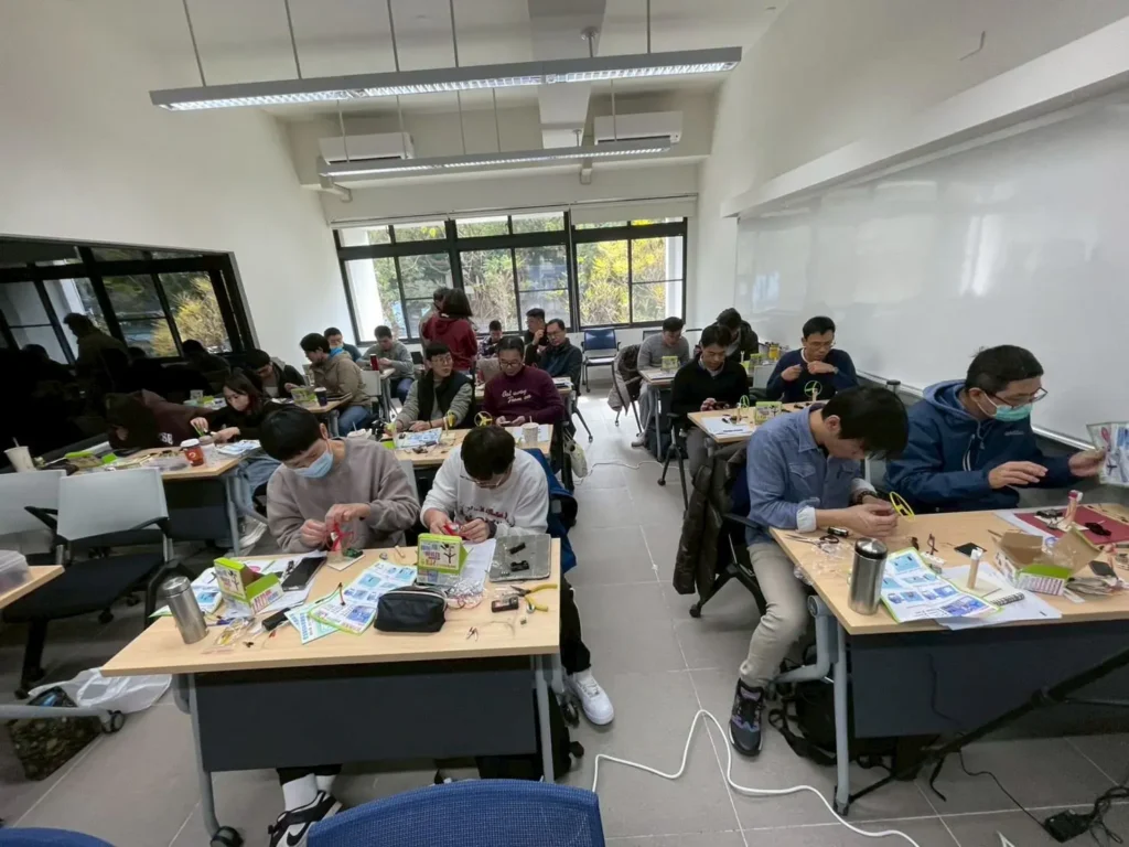 竹縣半導體師資培訓委由清大開課