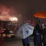 虎仔山煙火璀璨點亮港灣　船鳴、市集交織基隆最美跨年夜