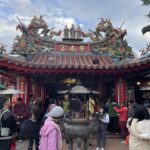 迎接馬年好運到　竹山紫南宮元旦發送招財錢母　逾10萬信眾排隊祈福