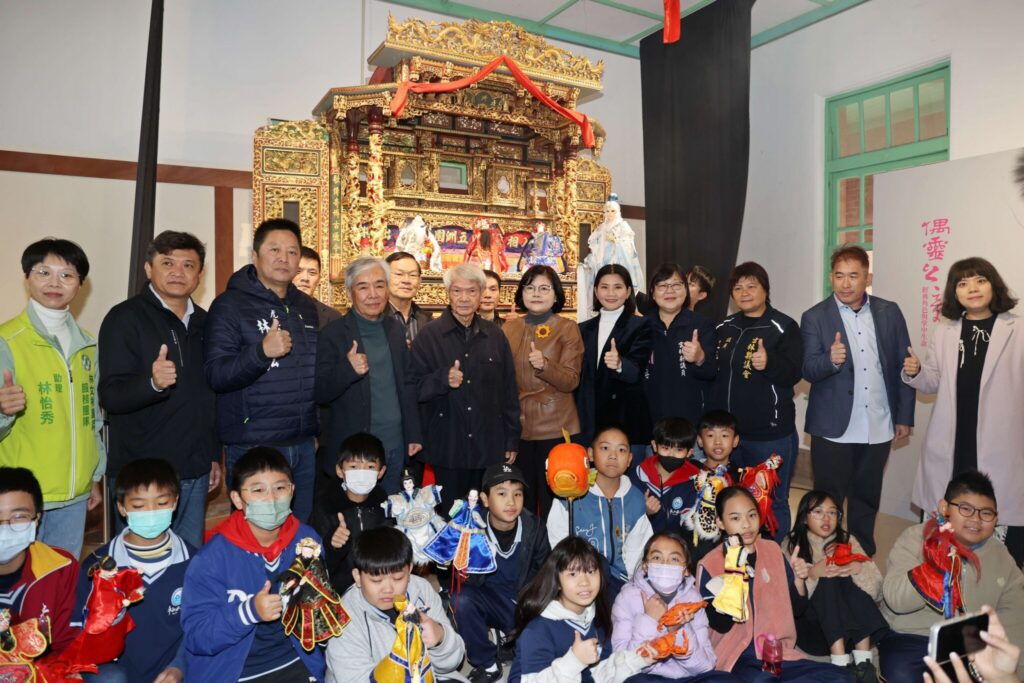 2026雲林布袋戲日　張麗善縣長為《傳藝之魂：黃海岱與戲偶之道》特展揭幕　傳承延續布袋戲技藝精神