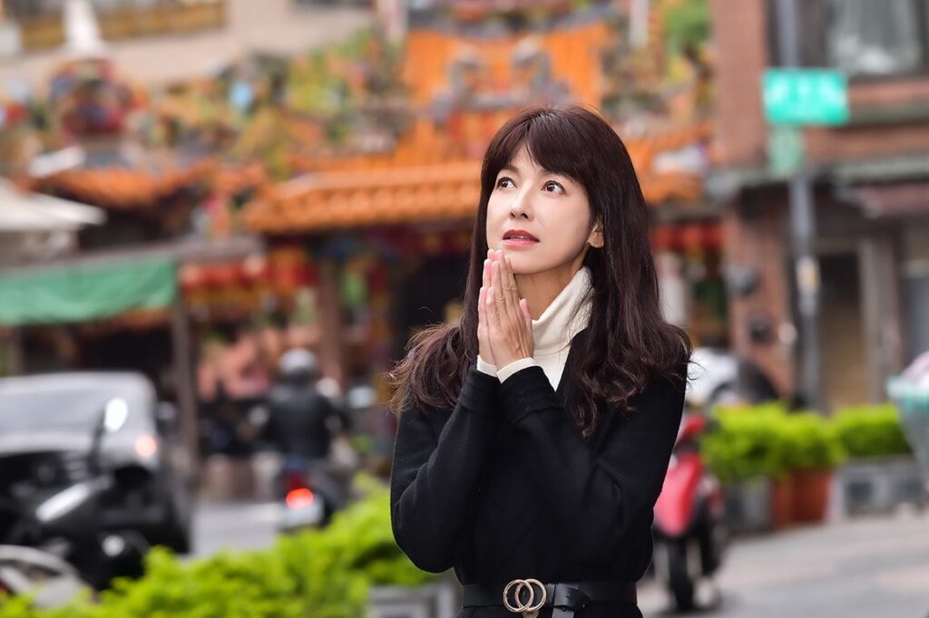 陳明真拍戲還願「最暖媽祖」10年前北港求子-淚謝註生娘娘